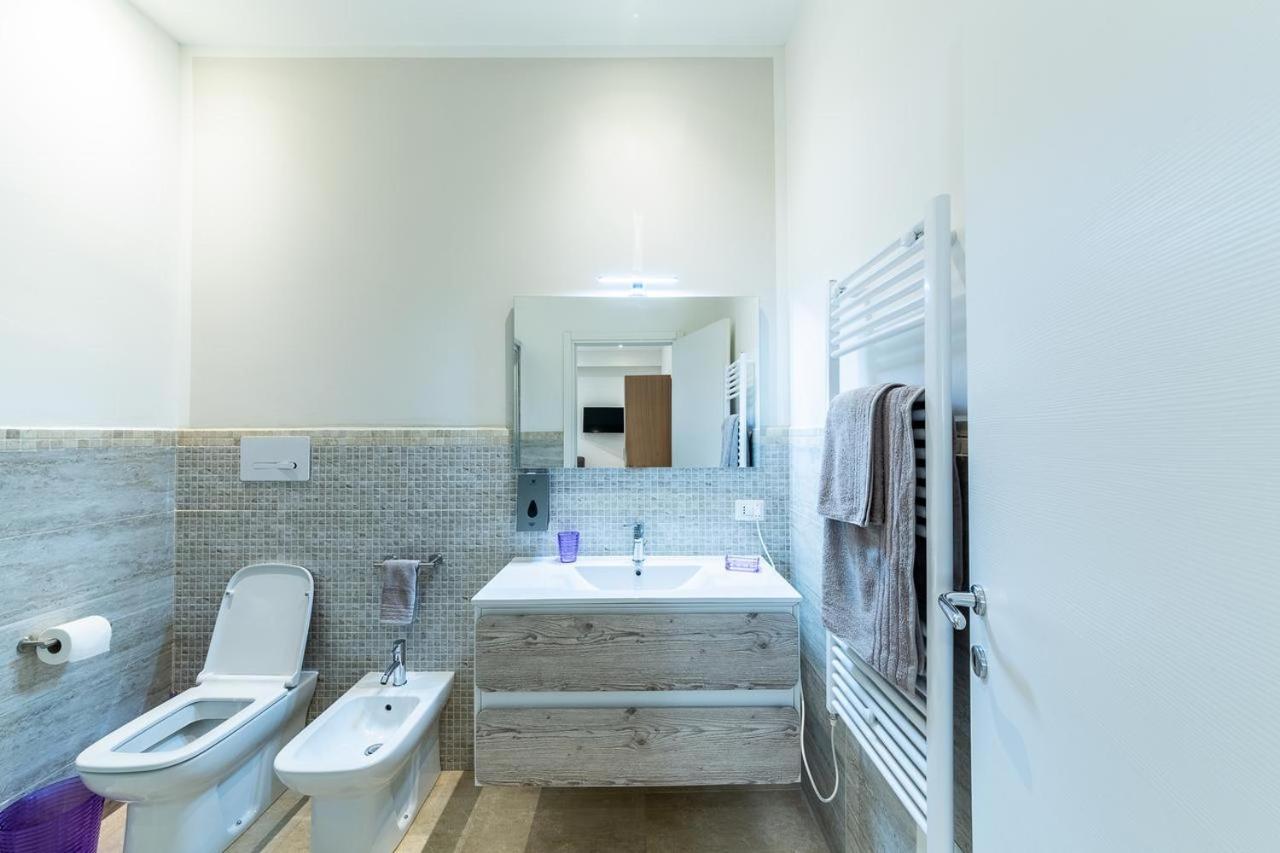 La Promenade Rooms & Suites Олбия Екстериор снимка